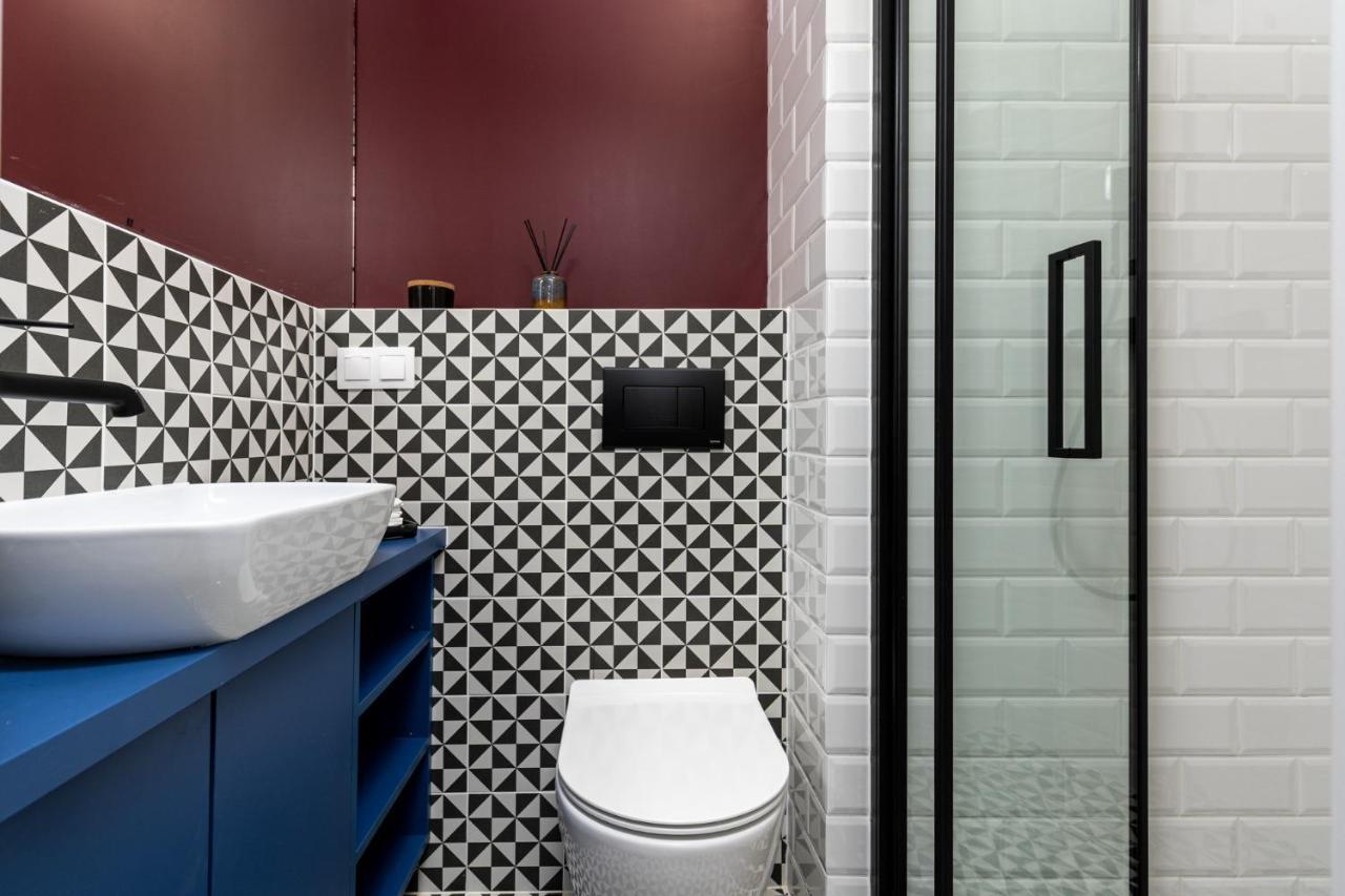 Smart Apartments - Old Town & Main Train Station - By Upstairs Krakow Luaran gambar