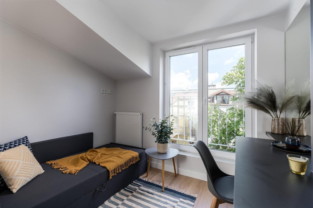 Smart Apartments - Old Town & Main Train Station - By Upstairs Krakow Luaran gambar